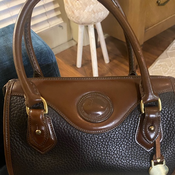 Vintage Dooney & Bourke All Weather Leather Brown Black Handbag Bag Satchel D&B - Picture 15 of 15